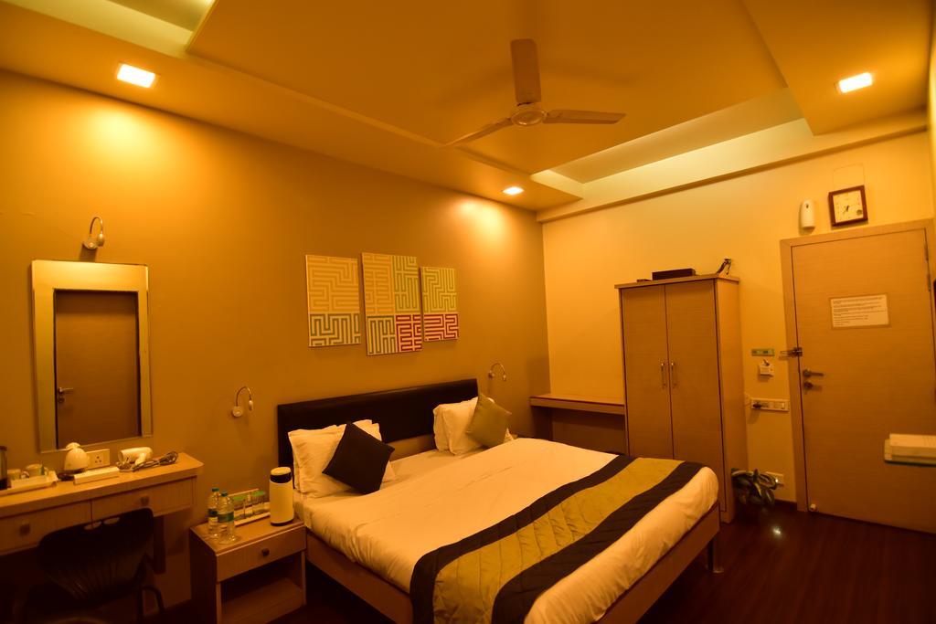 My Bizz Sapna 2* Pune