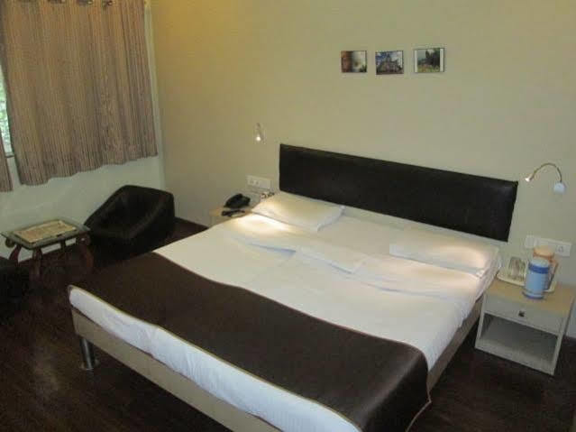 My Bizz Sapna Hotel 2*